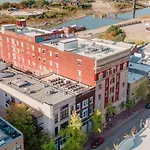 Landing At 99 Front - 2 Bedrooms In Downtown Memphis